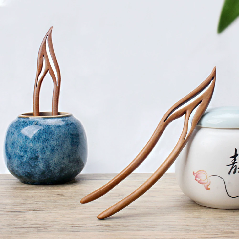 U Shaped Wooden Hair Sticks Forks Handmade Hairpins and Clips Creative Chinese Style Headpieces for Women Girls Ponytail Holder