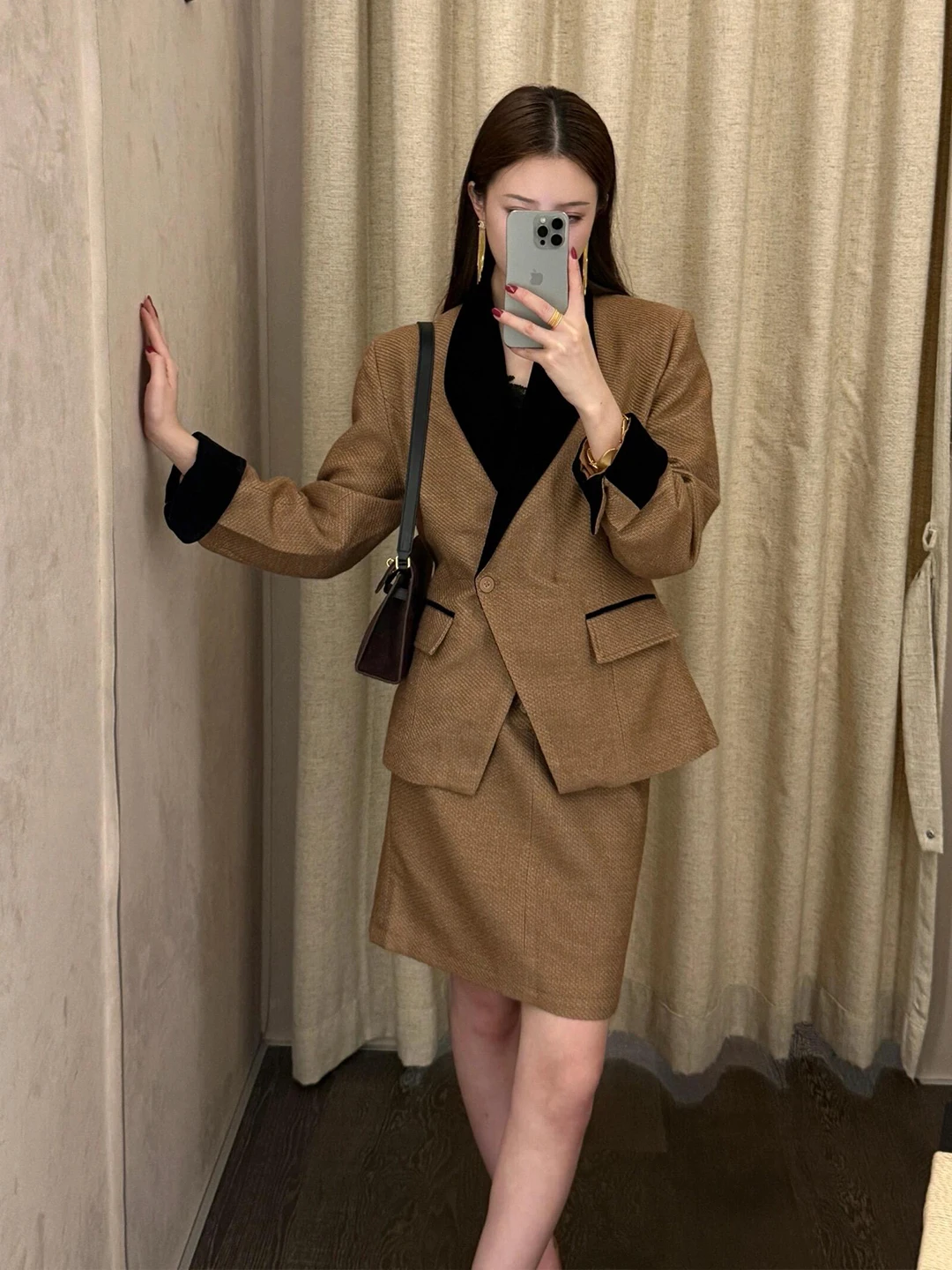 Elegant Autumnal Women's Suit Set High Waist Tailored  And Skirt Two-Piece Ensemble Casual Yet Sophisticated Fashion