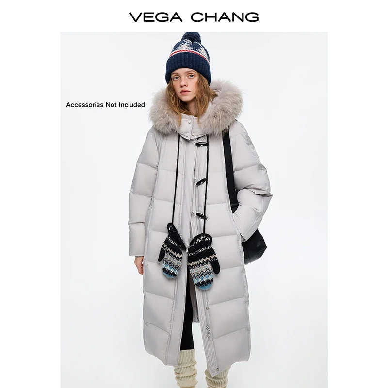 เสื้อแจ็คเก็ตดาวน์ยาวสำหรับผู้หญิง Vega Chang รุ่นใหม่สำหรับฤดูหนาว พร้อมฮู้ดและปกขนแรคคูนที่ถอดออกได้  กระดุมแบบสลับ [ไม่รวมอุปกรณ์เสริม]