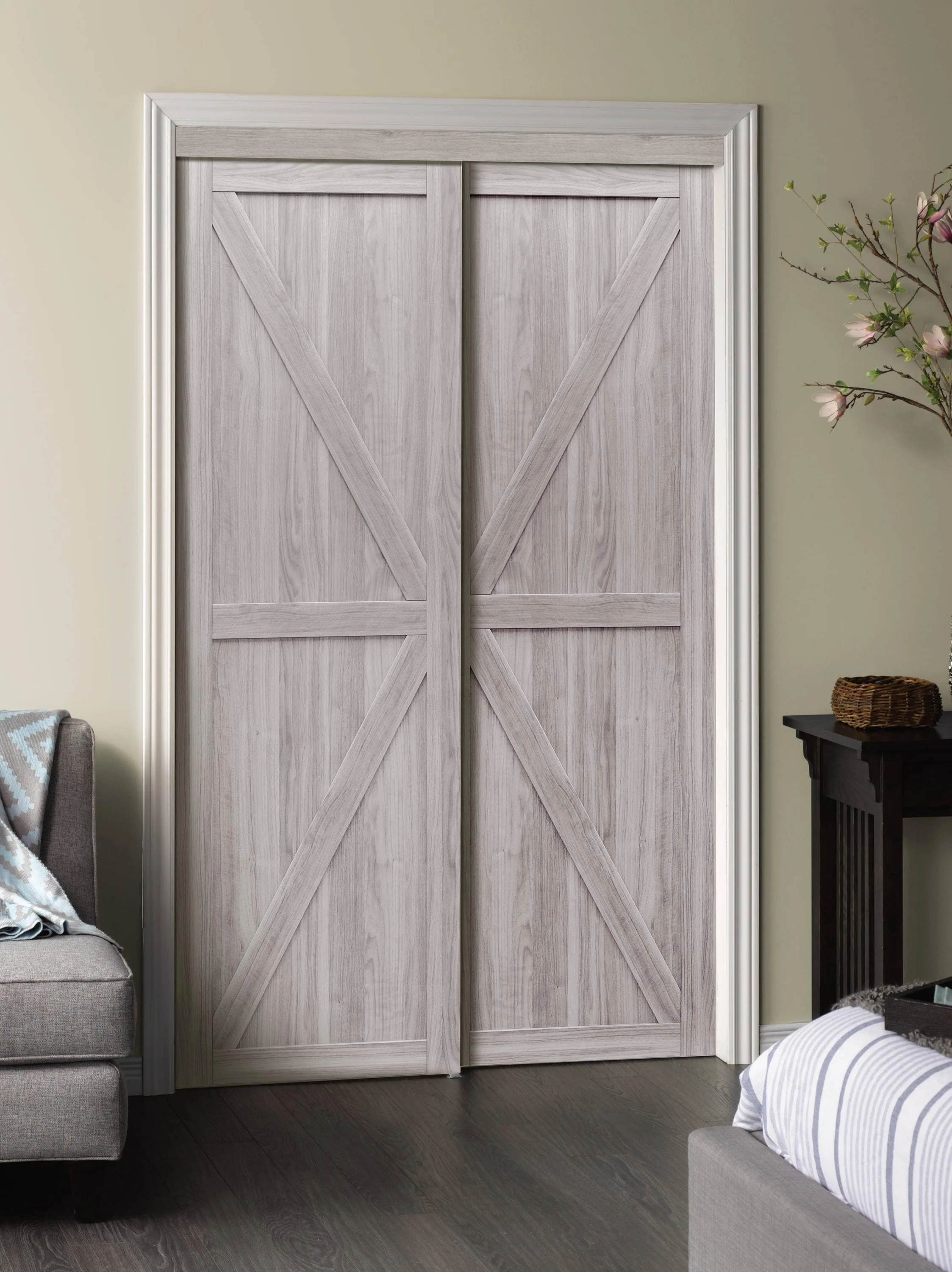 Custom Wholesale White K-Shape Sliding Closet Door Space Saving Interior Wardrobe Door for Residential Hotel Bedroom Decor