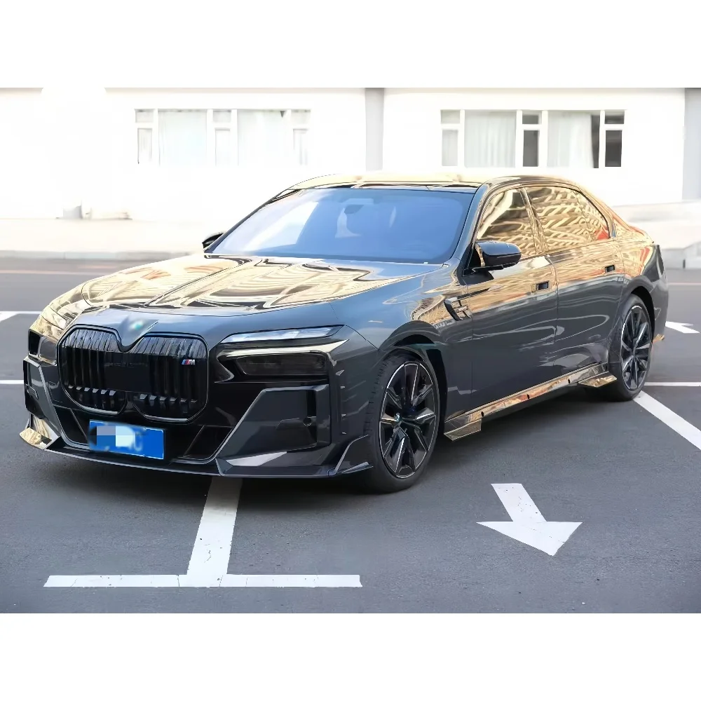 

M Style Dry Carbon Fiber Car Rearview Mirror Cover Modification Suitable for BMW 7 Series G70