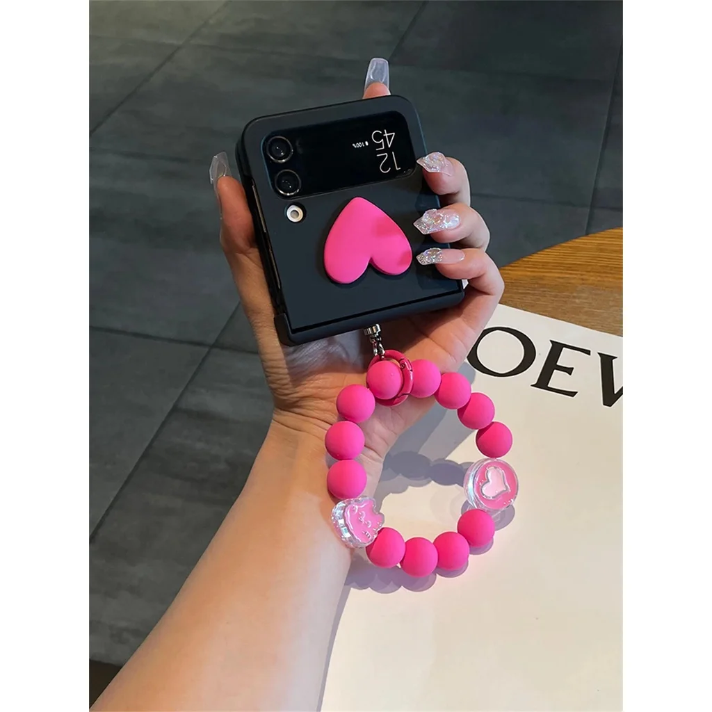 Korean Fashion Cute Love Heart Flower Beads Bracelet Hand Chain Case For Samsung Galaxy Z Flip 7 6 5 4 3 5G Zflip7 Hinge Cover