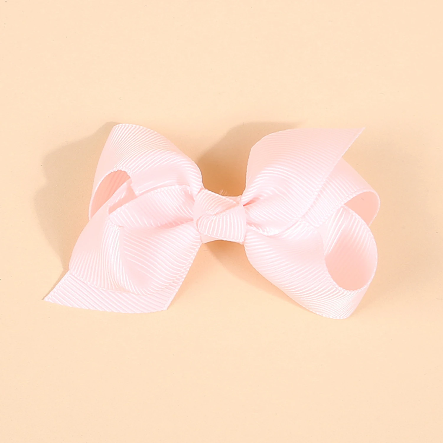 20/40 قطعة ألوان عشوائية القوس فقاعة الساتان DIY بها بنفسك إكسسوارات الشعر الملابس حقائب للهدايا حقائب للهدايا والاكسسوارات الزخرفية