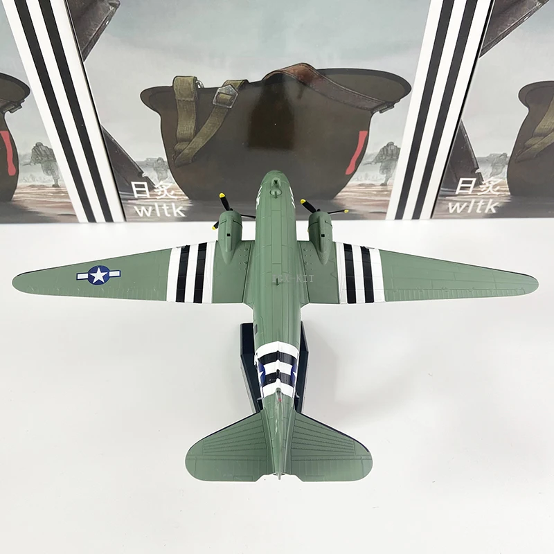 1:100スケール C47 C-47 スカイトレイン輸送機 飛行機 メタルモデル玩具