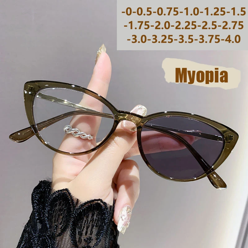 Lichtempfindliche, farbwechselnde Cat-Eye-Brille im Retro-Trend-Stil, nicht-Gesichtsverkleinernde, flache Lichtbrille, hochwertige Myopie-Brille 6105