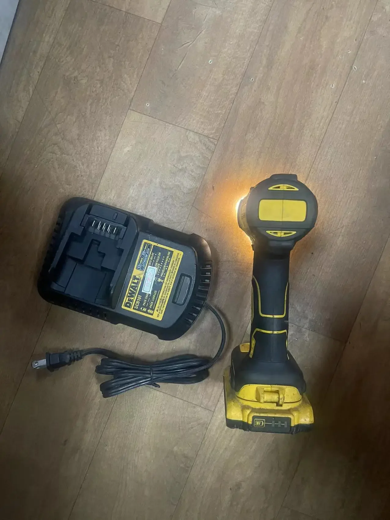 DeWalt 20 Volt 20v Max  Brushless Cordless 1/4