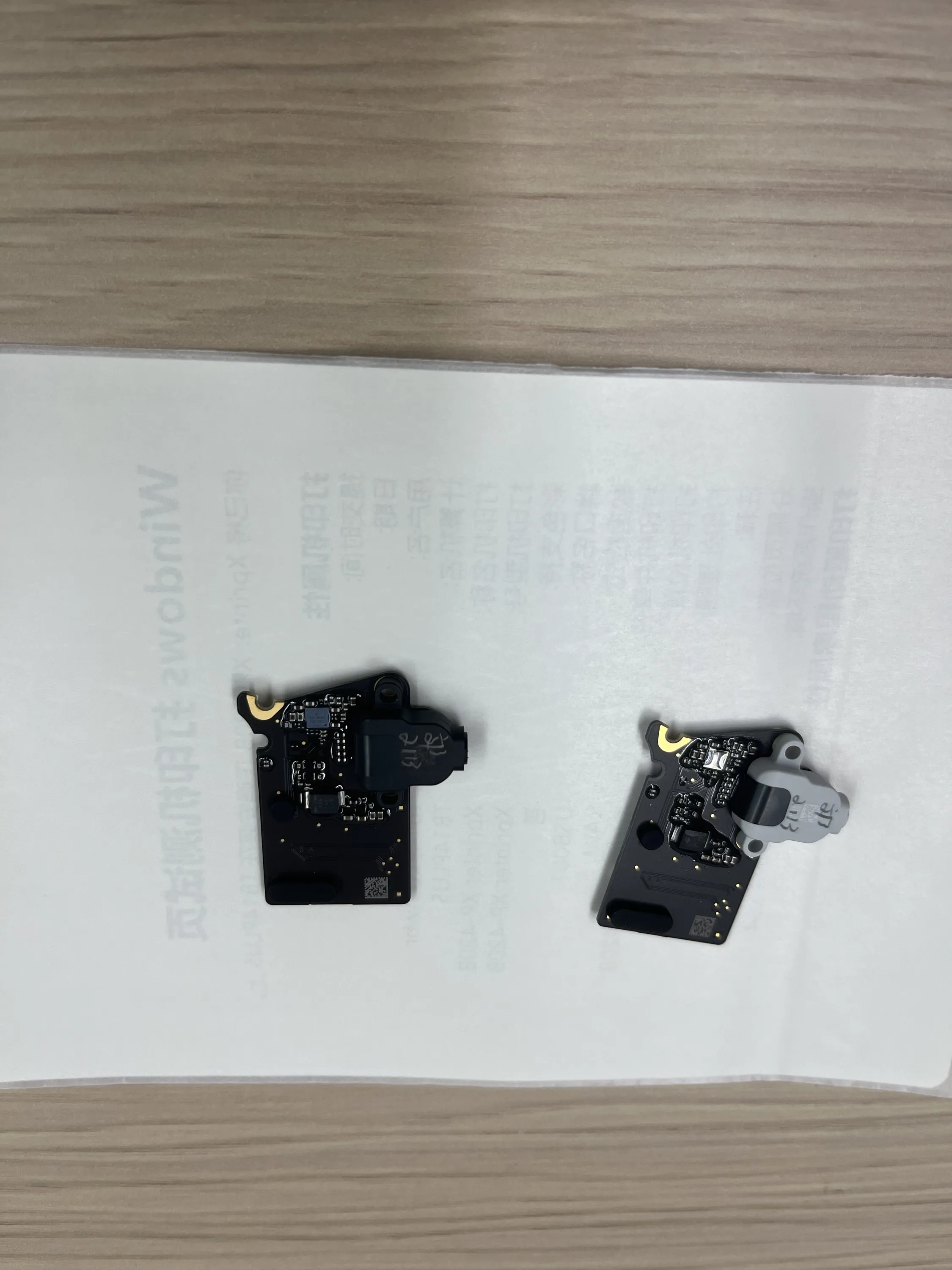 Imagem -01 - Nova Placa de Entrada de Áudio Original A2337 com Cabo Flexível 82103452-01 para Macbook Air 13 A2337 Placa de Entrada de Fone de Ouvido Final de 2023 Anos nova placa de entrada de audio original a2337 com cabo flexivel 82103452 01 para macbook air 13 a2337 placa de entrada de fone de ouvido final de 2023 anos 01