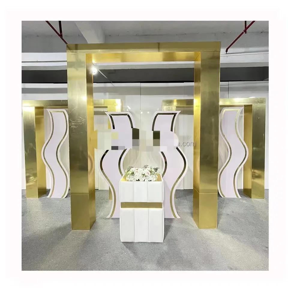 

Wholesale Gold Luxury Arch For Wedding Backdrop Stage Decoration Chuppan& Manpa