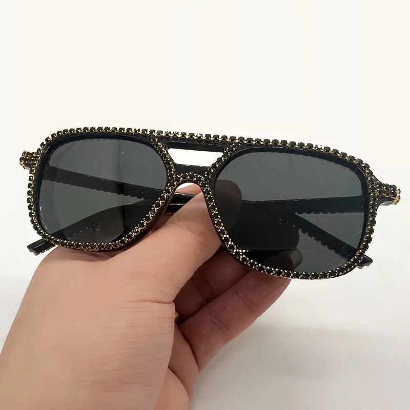 Neue Quadratische Doppel Brücken Diamant Sonnenbrille Frauen Mode Candy Farbe Strass Sonnenbrille Weibliche Shades UV400 Brillen – Detail 7