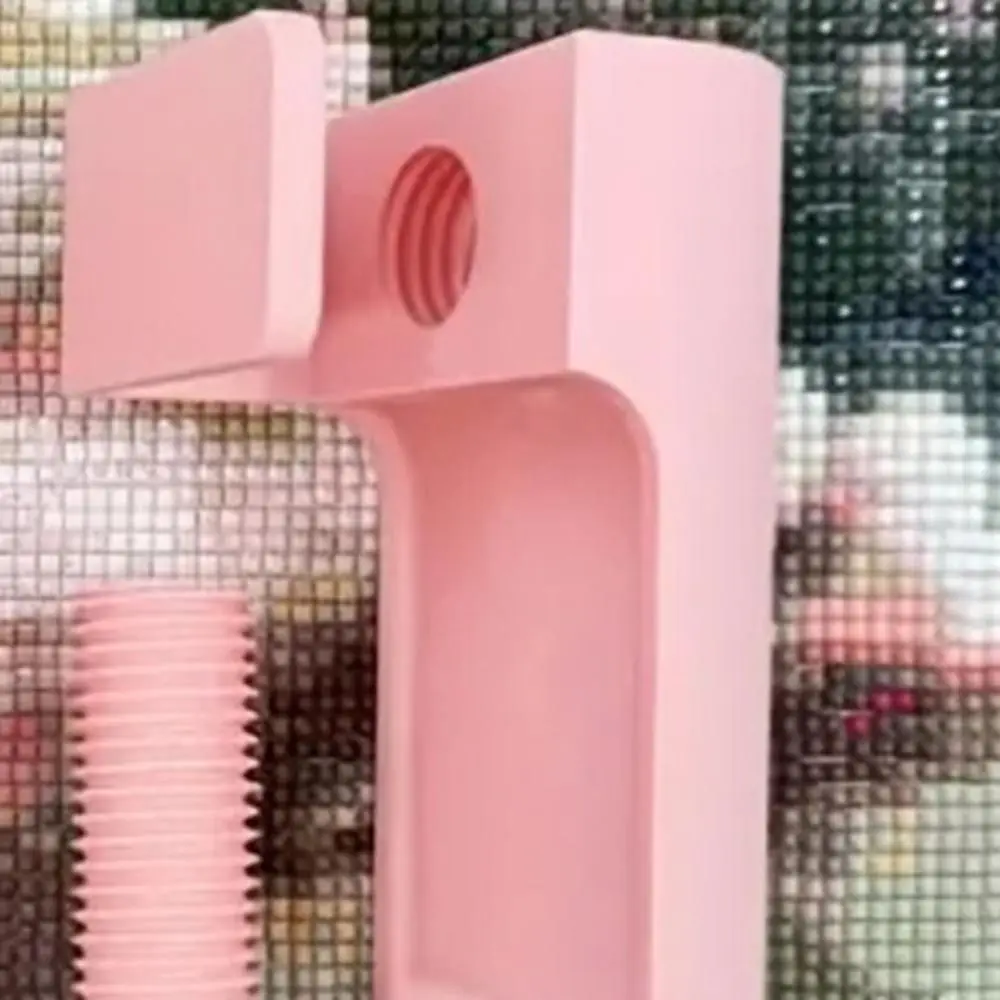 Diamond Painting Canvas Clamp 3