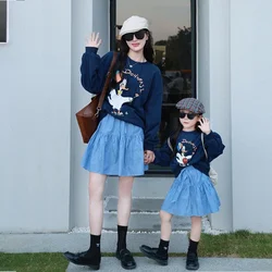 2024 Mom and Baby Girls Matching  Korean Mummy and Me Sweatshirts Skirts Two Piece Sets Mother and Daughter Equal Clothes Suit