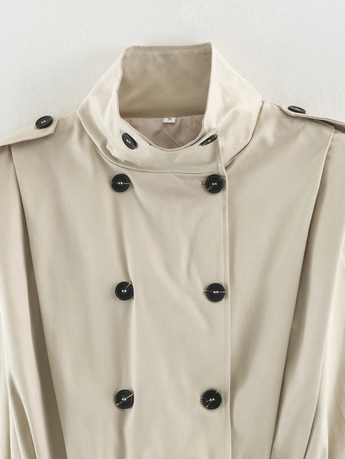 TFMLN Schicke Damenweste mit Stehkragen, doppelreihig, ärmellos, Streetwear-Trenchcoat, neue Herbstmode, plissierte Weste – Detail 4