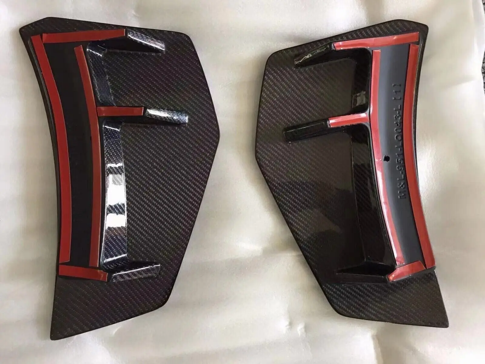 Real Carbon Fiber Car Rear Bumper Canards Splitter kits For Audi R8 2016-2019 2pcs