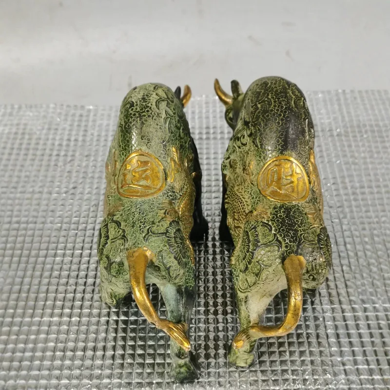 Ox Figurines, a Pair of Bronze Ox Decorative Objects, Craft Gifts