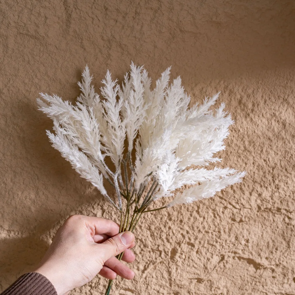 Flores artificiales de novia Astilbe Chinensis, plantas falsas Beige, ramo de Pampas Rime, flor para decoraciones de habitación de fiesta de boda