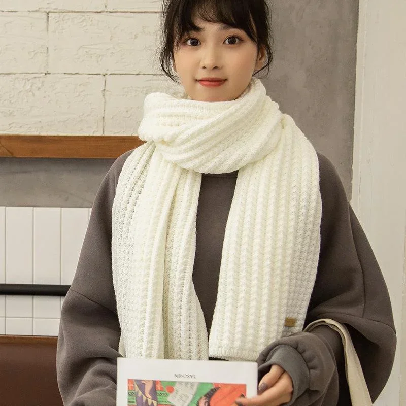 Versatile Korean Knitted Wool Red Long Fashionable Scarf for Women's New Winter Cute and Warm Couple Neck