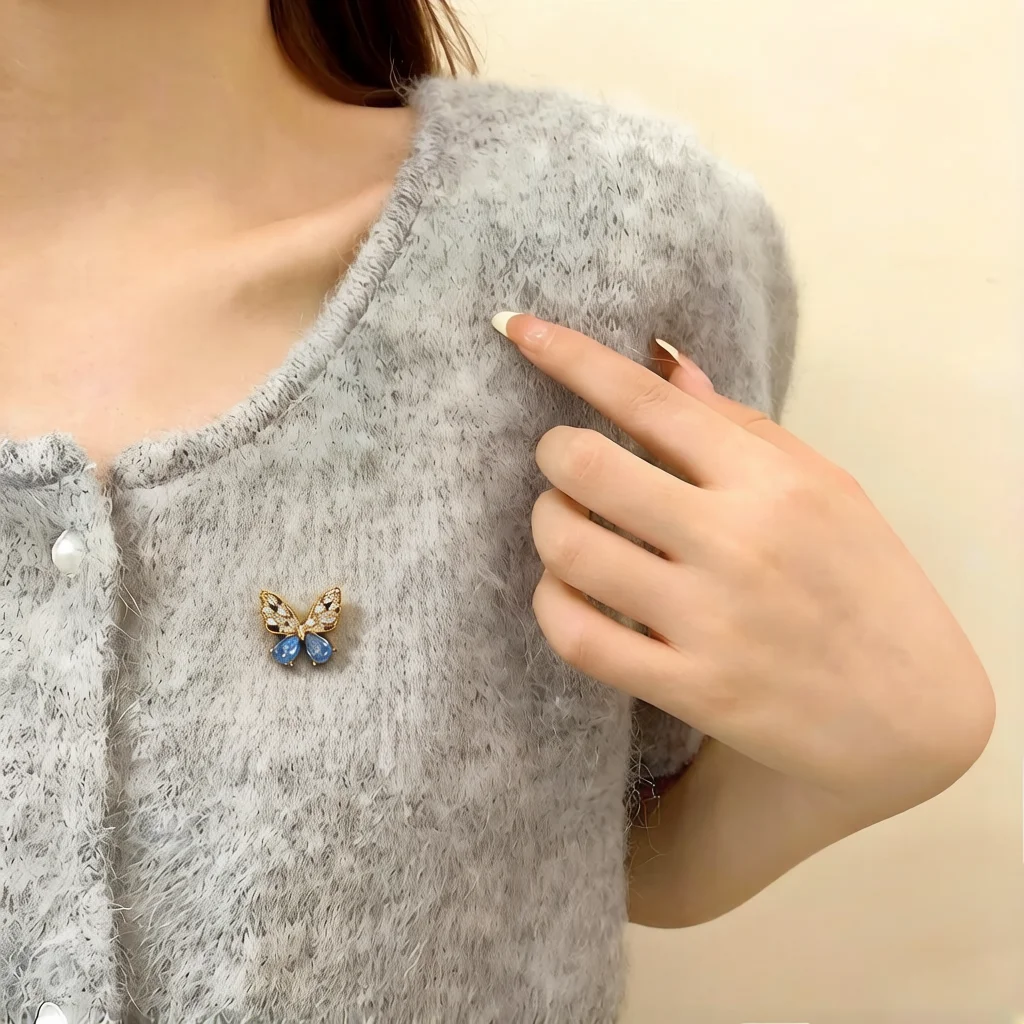 New Anti-Exposure Accessories Versatile Collar Decorations Wedding Guest Brooches Best Matching Clothing Embellishments Decorations Elegant Women's Suit Pins Themed Brooches Exquisite Brooches Couple's Date French Style Clothing Pins Bag Accessories Personalized Outfits Metal Lapel Pins Shoe Badges