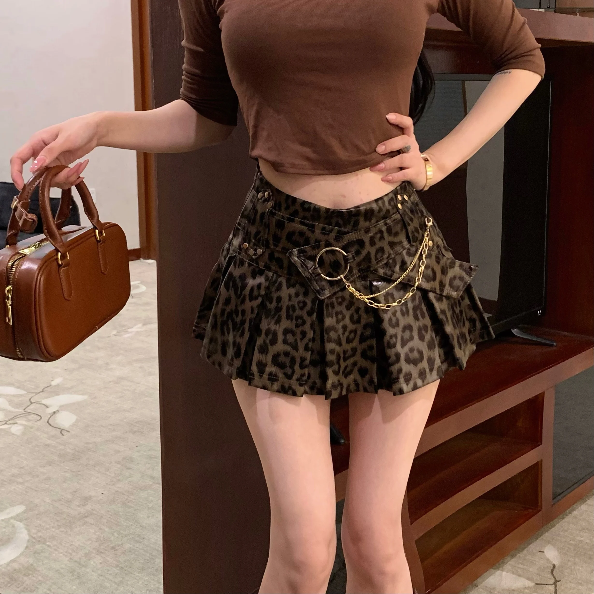 Hohe Taille PU Leder Rock Retro Chic American Sle Plissee Ort Rock für Junge Frauen Herbst Winter Faion Trend
