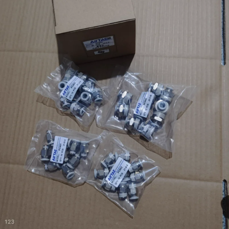 

50pcs PC1001 quick insert threaded connector PC1002/PC1003/PC1004