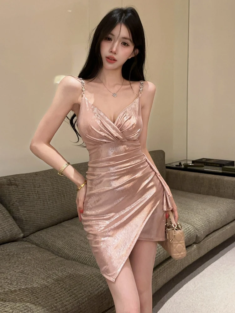 Low- Cut Flashing Fabric Metal Texture Sexy High Waist Asymmetrical Slimming Chain Strap Short Dress Vest Style No Sleeve V-Neck