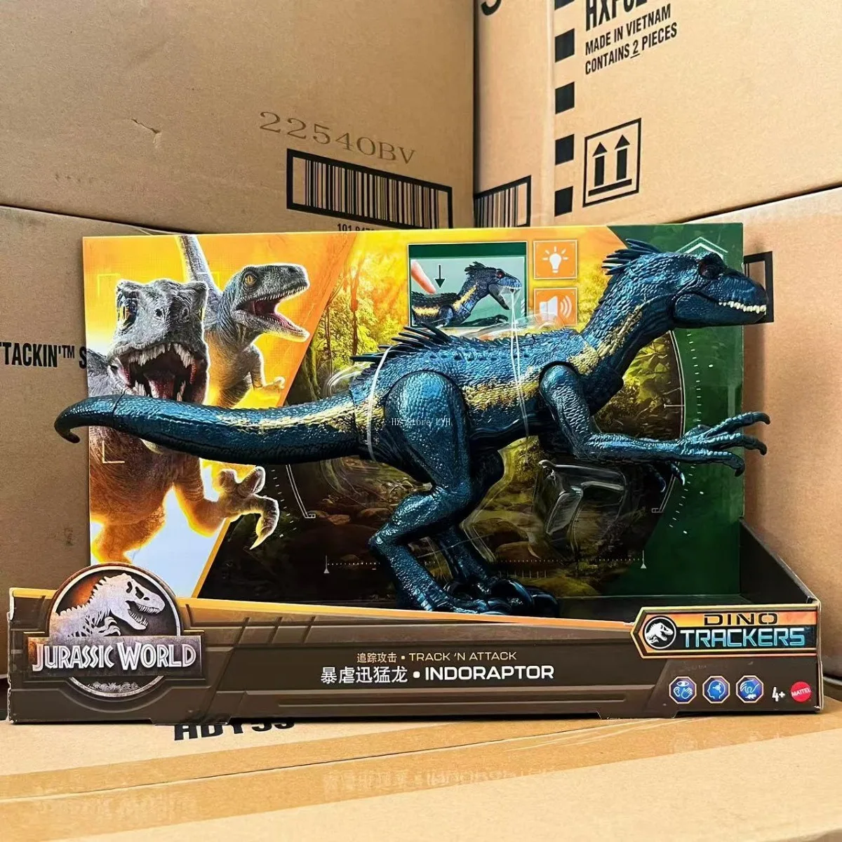 Jurassic Dino Trackers Track \'N Attack Indoraptor with Sound & Light Effect Action Dinosaur Toy for Boy Kids Birthday Gift HKY11
