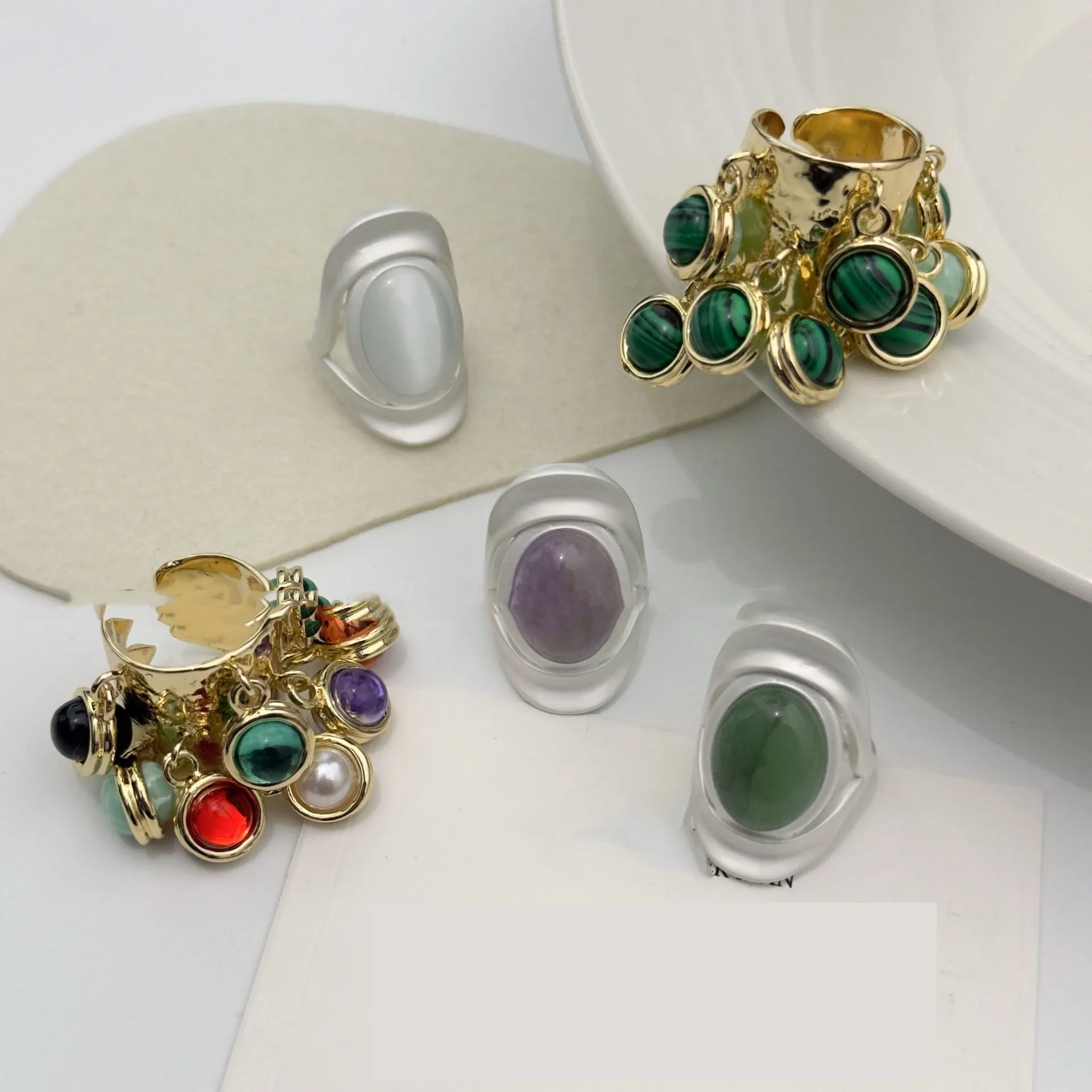 

Vintage Natural Stone Malachite Glass Multi-pendant High-grade Fringe Open Ring Women's Wedding Party Jewelry
