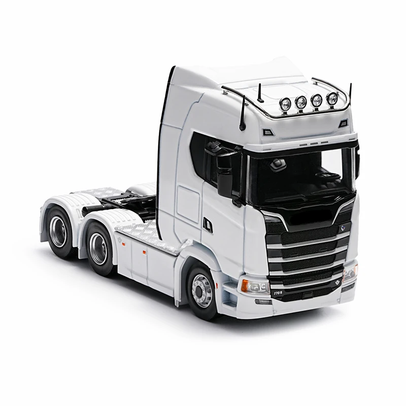Pre-sale MASSDI 1/64 Scale 770S Trailer Head Alloy Car Model Toys Gifts Collection Adult Souvenir Decoration Static Display
