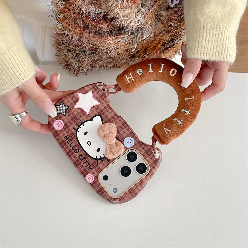 حافظة هاتف دافئة من القطيفة لهاتف آيفون 17 برو ماكس 15 14 16 ماكس غطاء حماية لطيف هيلوكيتي لهاتف أبل 15 برو 17