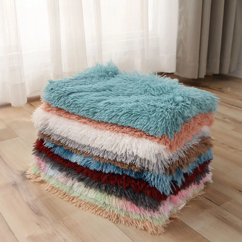 

Soft Pet Blanket Mat Warm Dog Cat Sleeping Bed Mats Kennel Washable Long Plush Dogs Blankets Cover Winter Dog Supplies