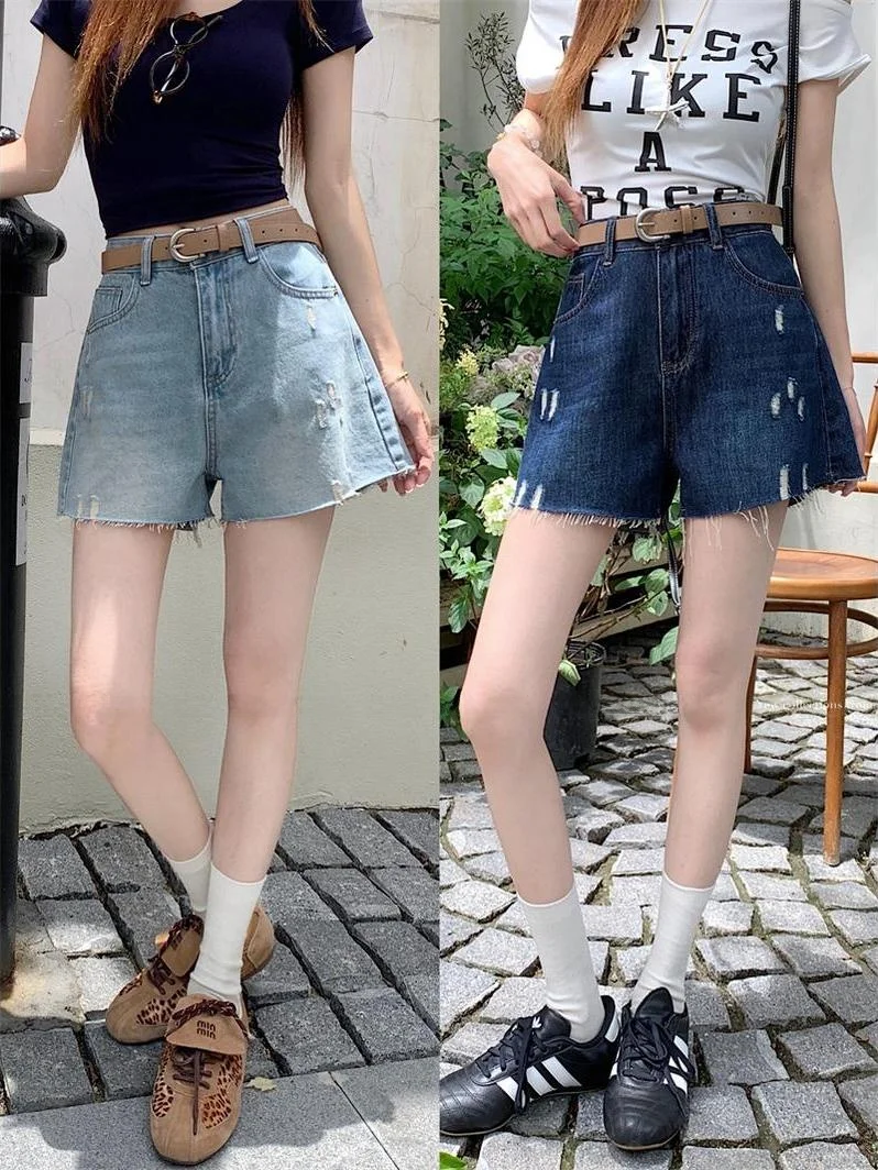 

Retro Distressed High Waist Wide Leg Loose Fit Women's Jeans Spring 2026 New Style Spicy Girl Short Pants Commute Style