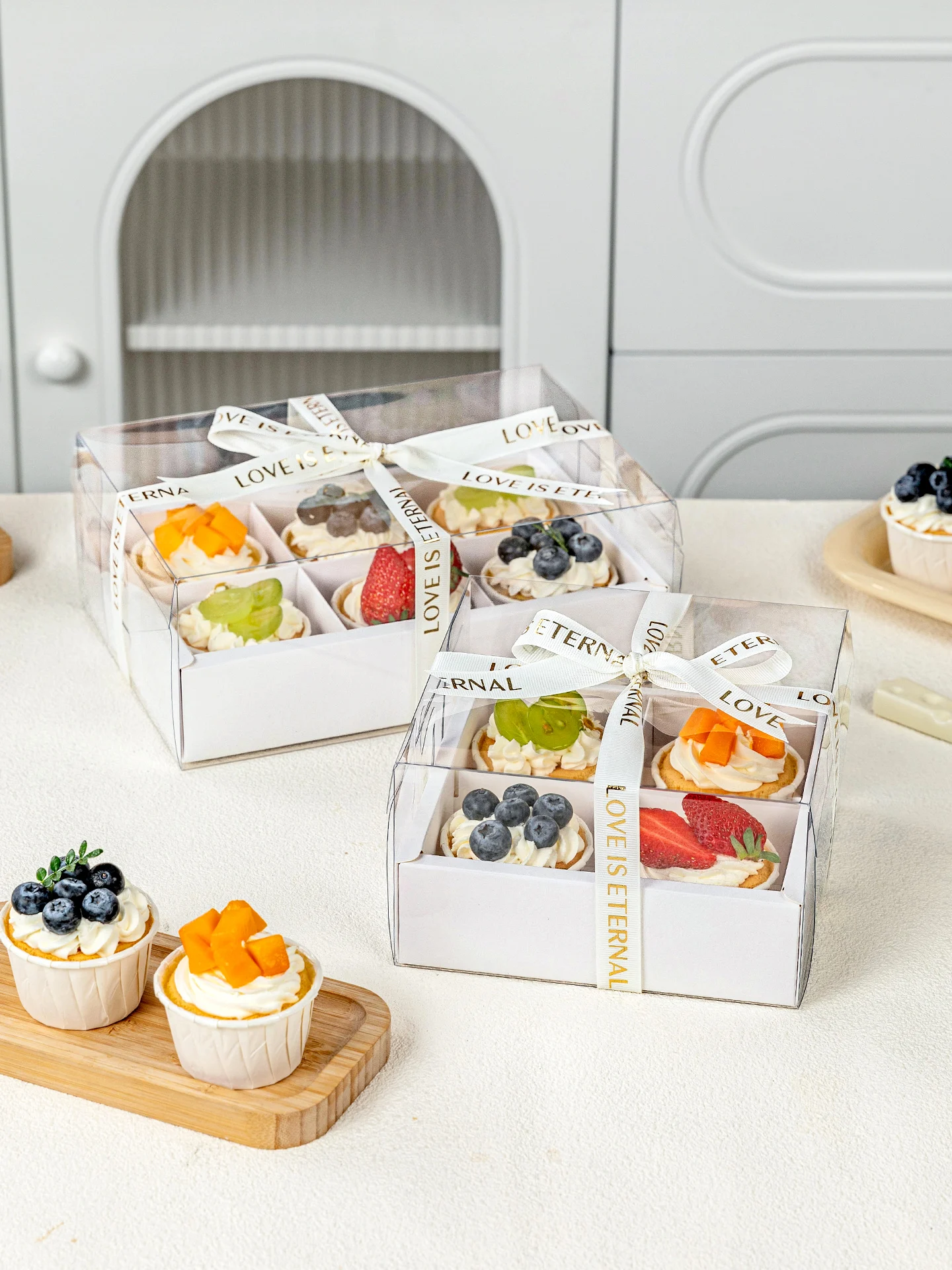 Transparent Cake Pa…