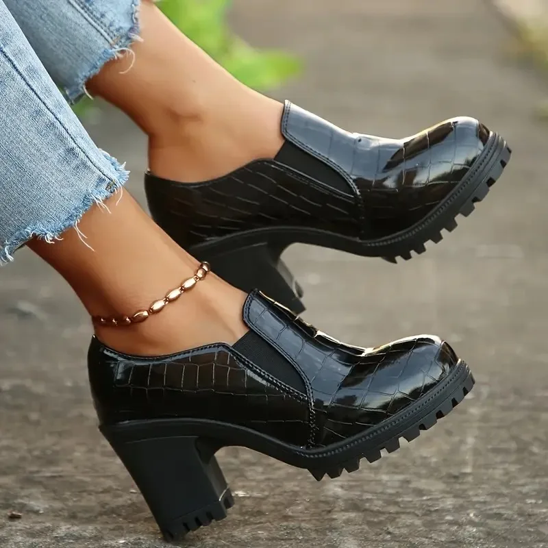 デザイナー厚底ハイヒールレディース快適ファッションスリッポンローファーシューズ秋新作レディースラウンドトゥディープマウスオフィスパンプス