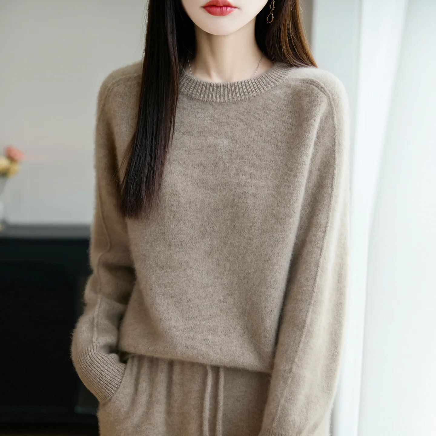 

Женский свитер из 100% шерсти с длинными рукавами, свободный однотонный мягкий теплый осенне-зимний вязаный свитер, корейские модные рубашки, джемперы