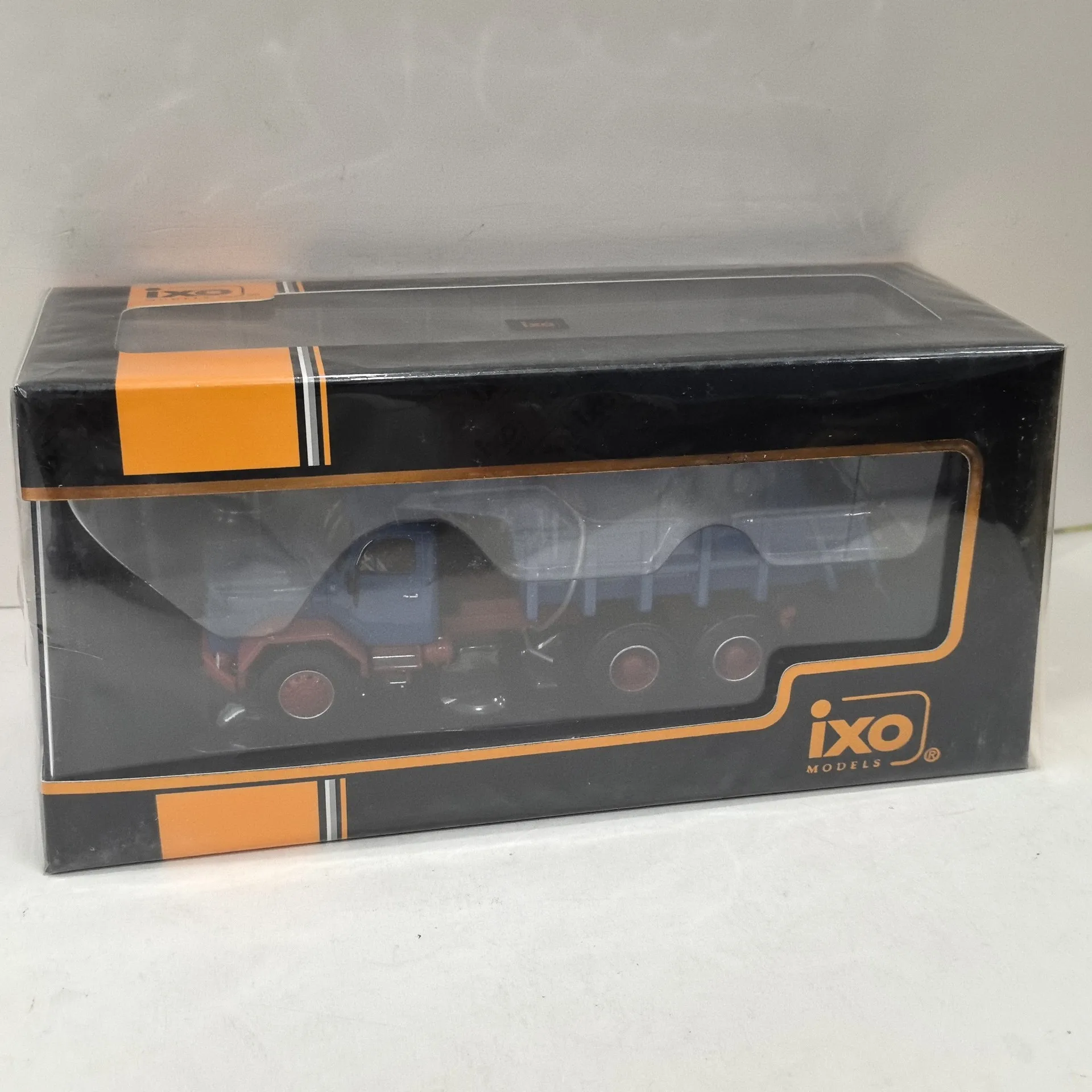 

Коробка с треснувшим литой под давлением IXO масштаб 1/43 MAGIRUS Jupiter 6x6 самосвал, модель автомобиля из сплава, Коллекционная игрушка, подарок, сувенирный дисплей