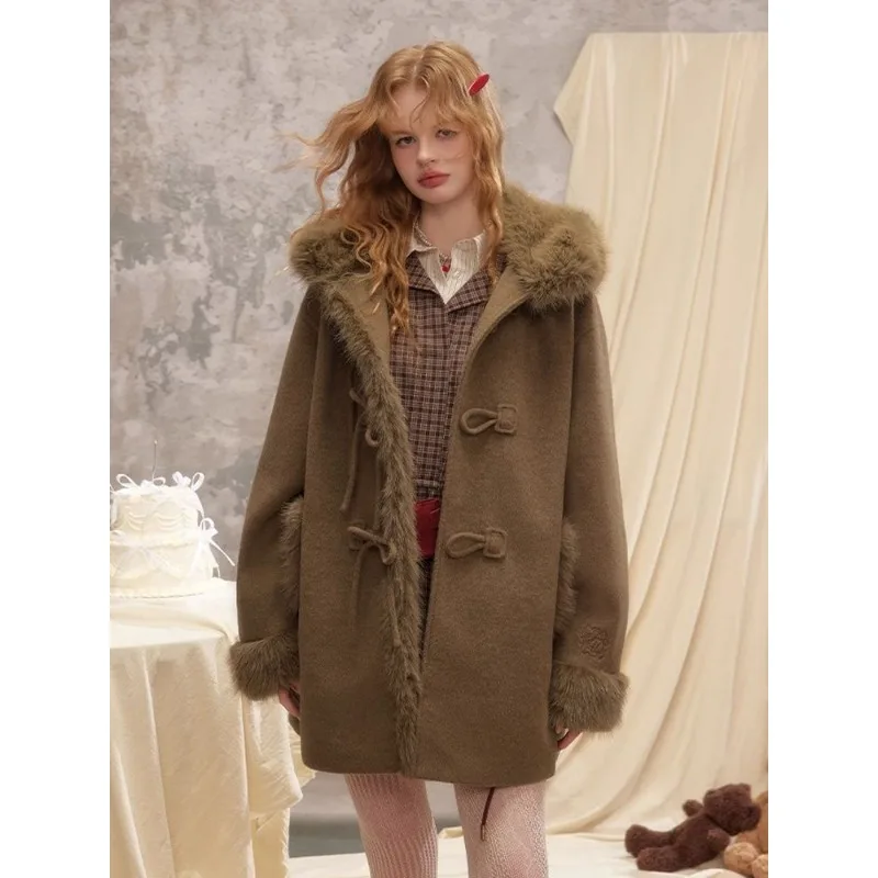 

A School-style Hooded Woolen Coat with Retro and High-end Feel Women Featuring Fashionable Warm Woolen Coat Bow At The Fur Edge