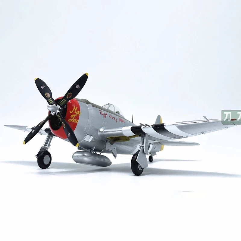 

Diecast 1:48 Scale Us Army P47D Lightning fighter Plastic Finished Model Static Decoration Souvenir Gifts For Adult Boy