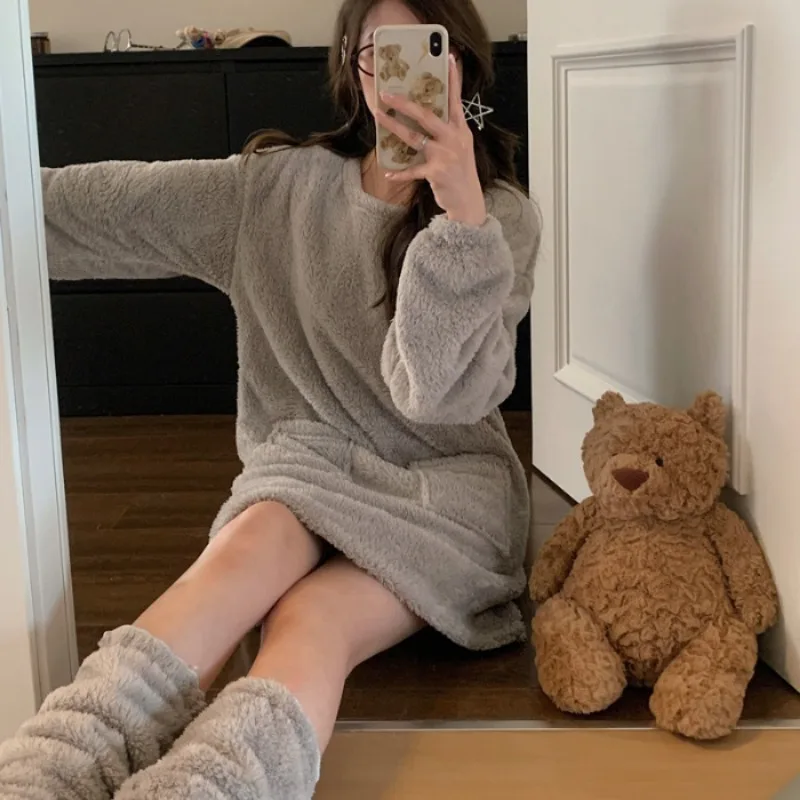 Plus Size Winter Warm Nightgown Flannel Short Dress Korean Soft Loose Thermal Homewear Outside Wear Pijamas Pullover Sleepshirt