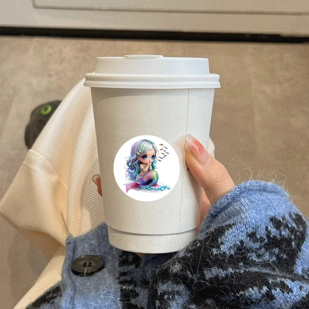 500 pz/rotolo Cartoon Sirena Rotolo Adesivi Creativo Graffiti FAI DA TE Decorativo Cassa Del Telefono Notebook Tazza di Acqua Giocattoli Per Bambini Regali