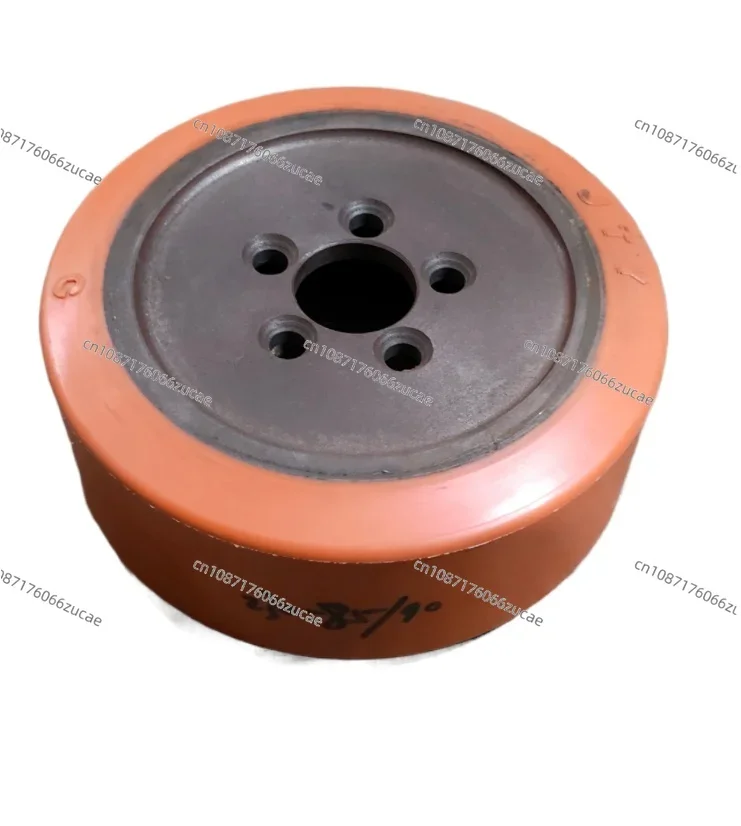 

Полный набор колес для электрического штабелера серии Linde L (приводное колесо*1 нагрузочные колеса*4 колеса стабилизатора*1)