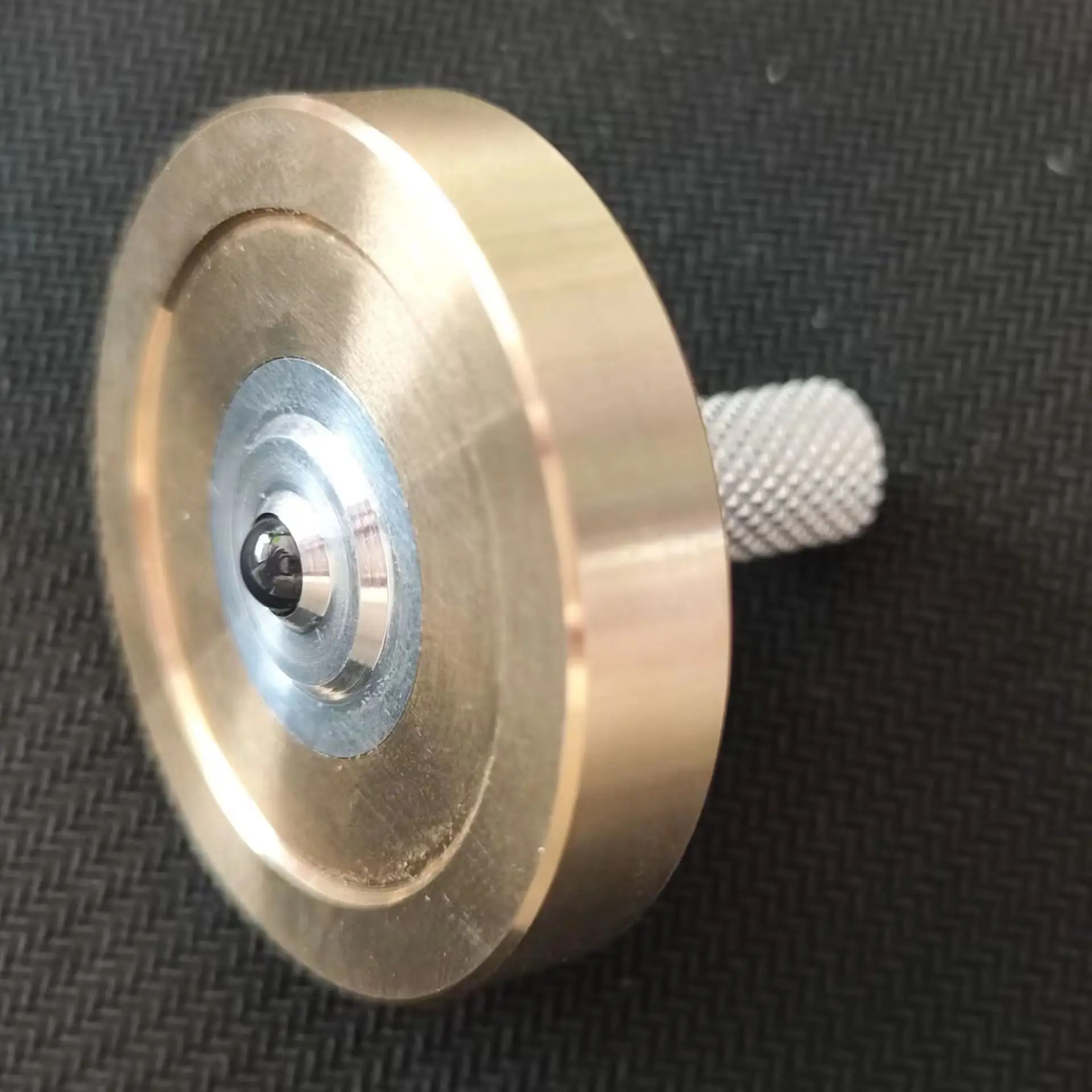 New Brass Hand Twisting Spinning Top Gyro Gyroscope Spinner Toys Gift EDC Decompression Toy