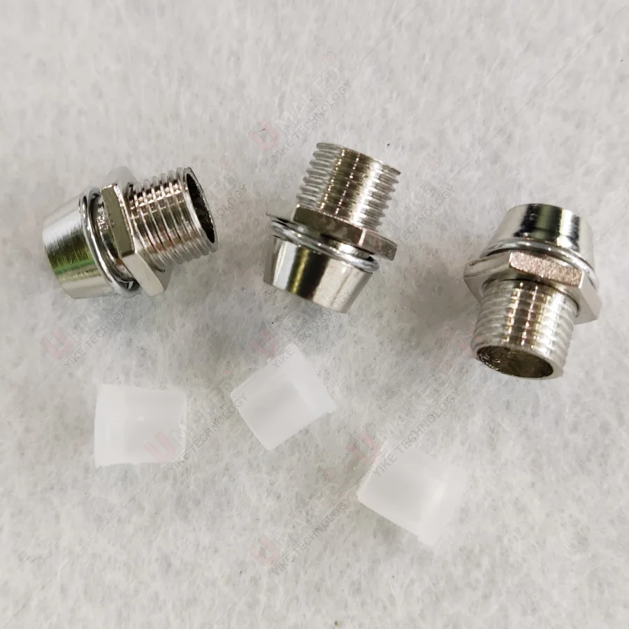 20 قطعة F10 10 مللي متر LED حامل بلاستيك المقبس كليب الحافة صمام ثنائي باعث للضوء قاعدة مصابيح غطاء الكروم البلاستيك عرض Blub كأس