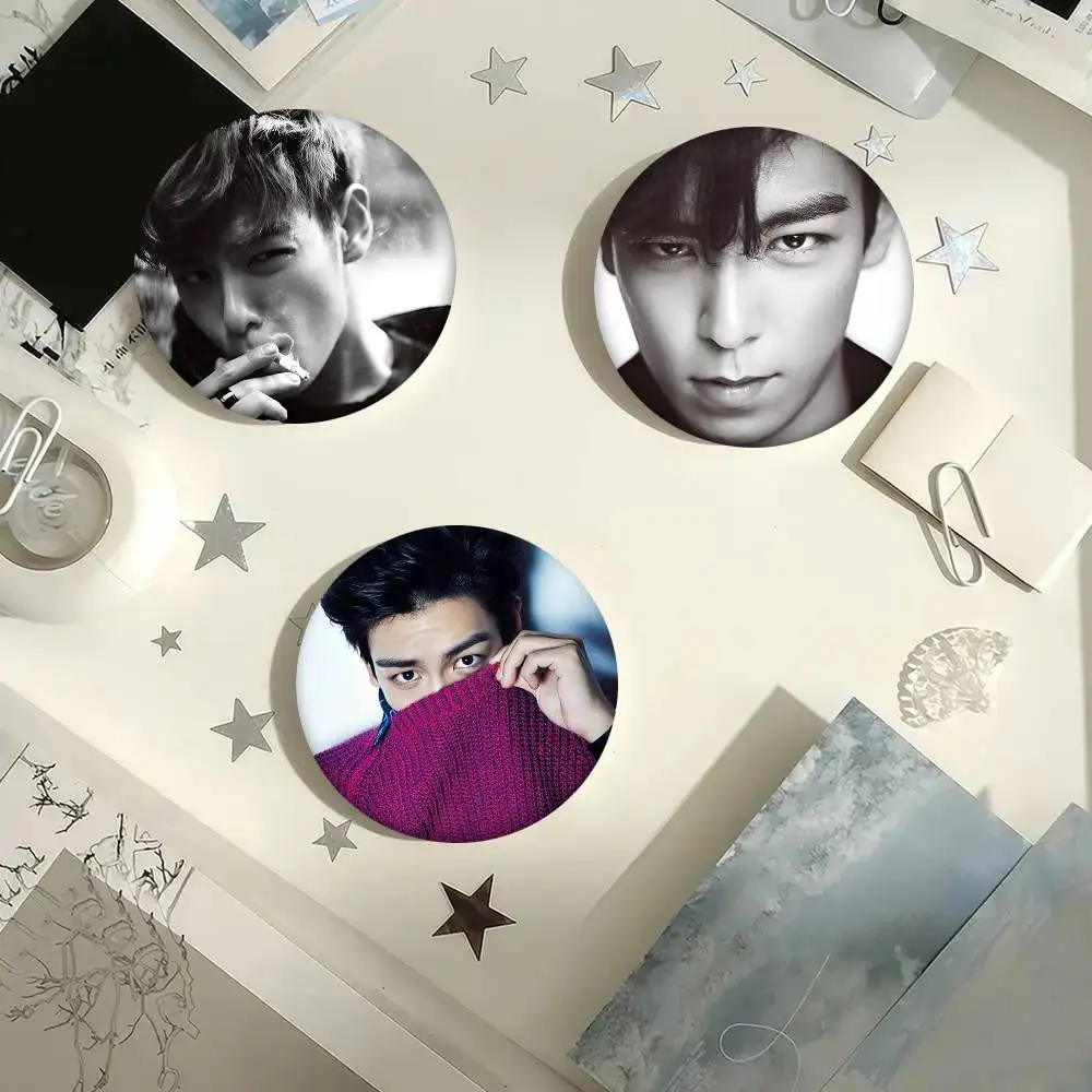 Korean Singer Seung-hyun Round Badge Lapel Pin Backpack Clothing Jewelry Accessories Gift Brooch