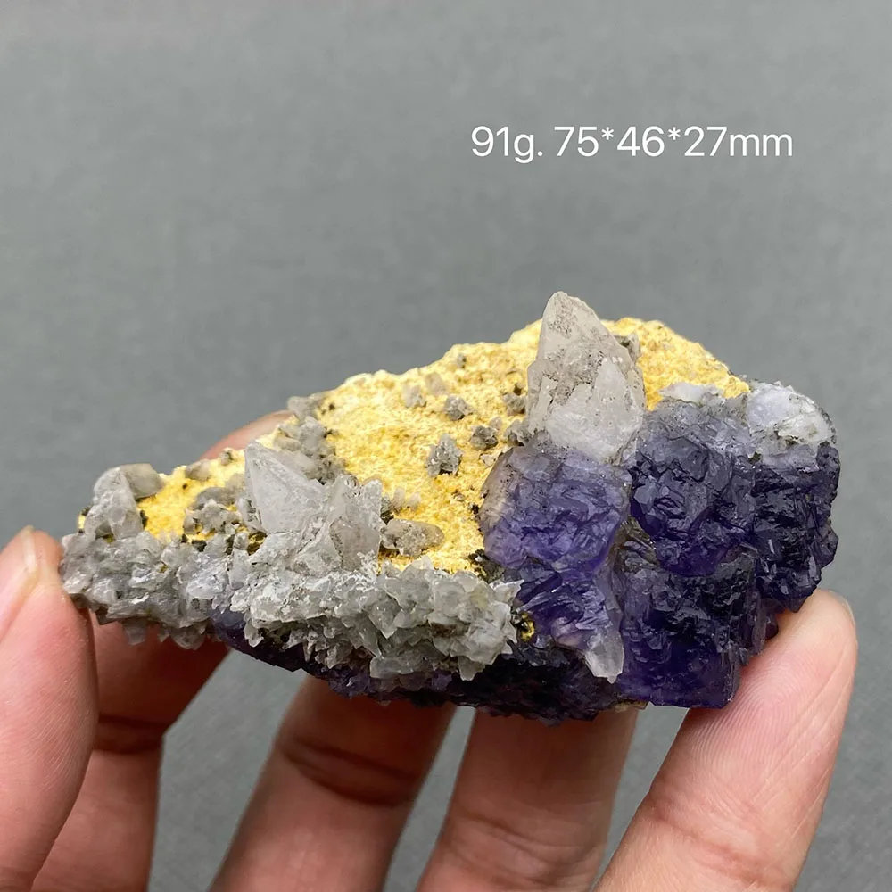 100% natural Chinese Fujian blue fluorite and calcite (fluorescent effect) symbiotic rough crystal quartz healing specimen