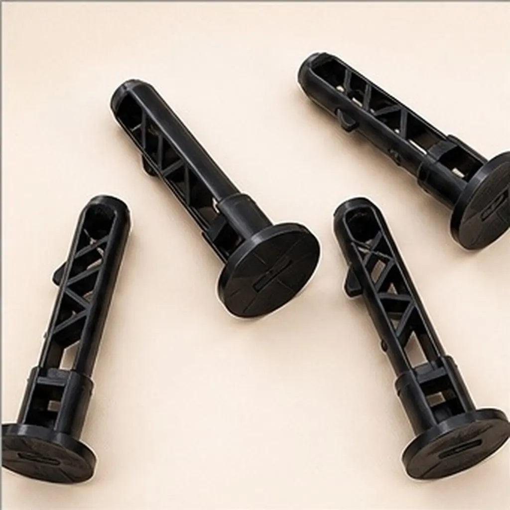 4Pcs Outdoor Trash Can Latch Lid Pin for Wheeled Bins Strong Trash Bin Locking Hardware Garbage Can Accessories Smooth Operation