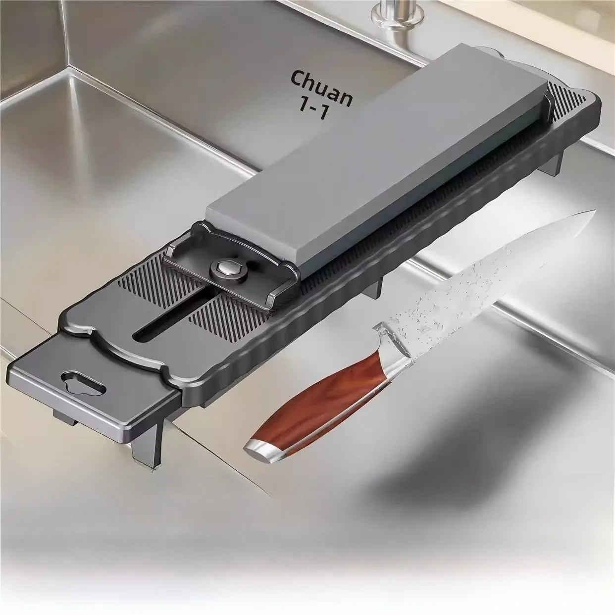 

Carbon Steel Knife Sharpener Holder Fixed Kitchen Sink Grinding Stone Bracket Anti-slip Adjustable Knife Grinding Gadget