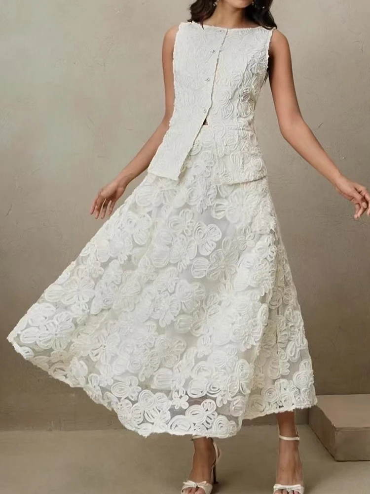 

Retro summer new women's dress temperament three-dimensional jacquard vest top+high waist A-shaped skirt fashion two-piece suit