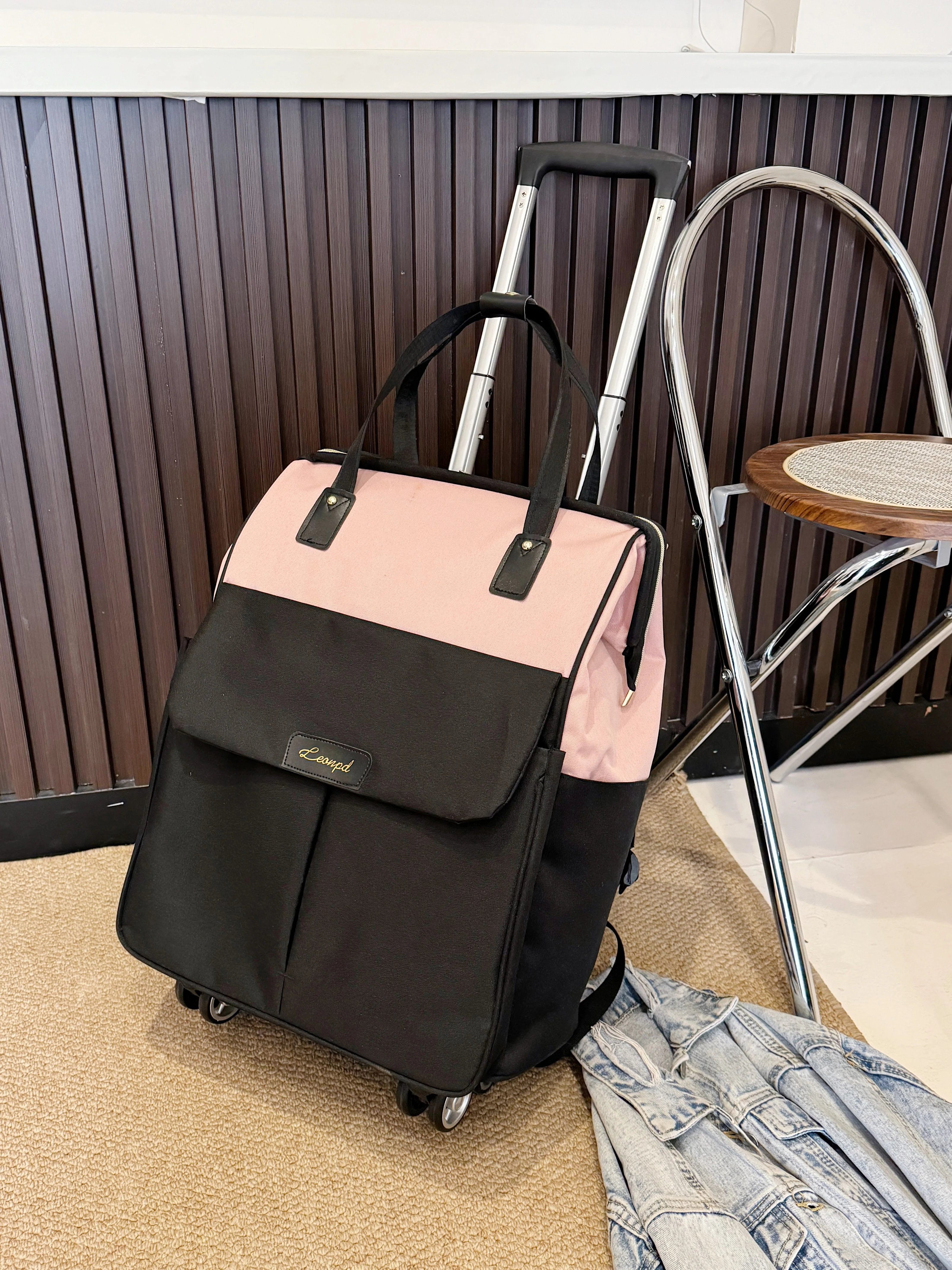 waterproof-travel-bag-with-multiple-pockets-foldable-carry-on-detachable-handle-fashionable-oxford-cloth-durable-luggage-bag