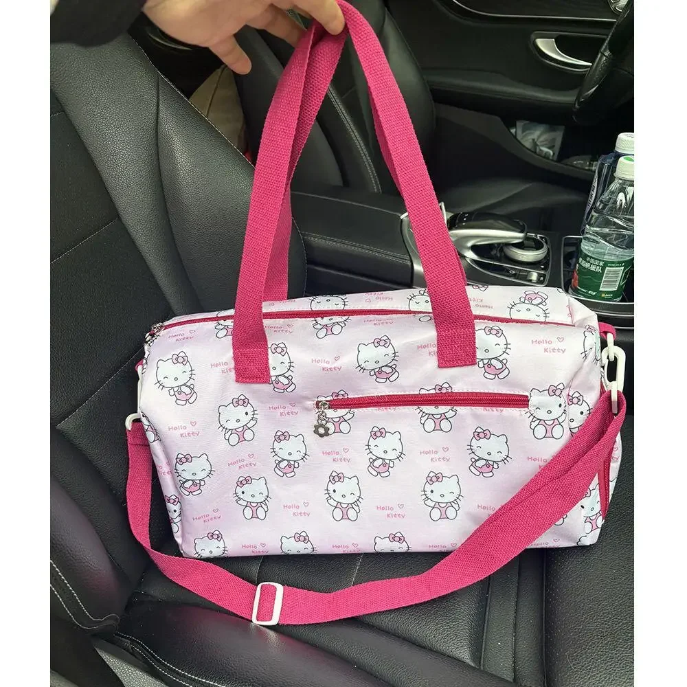 حقيبة أمتعة محمولة قابلة للطي حقيبة سفر مرحبا كيتي مقاومة للماء الكرتون سعة كبيرة حقيبة تخزين السفر حقائب للمرأة