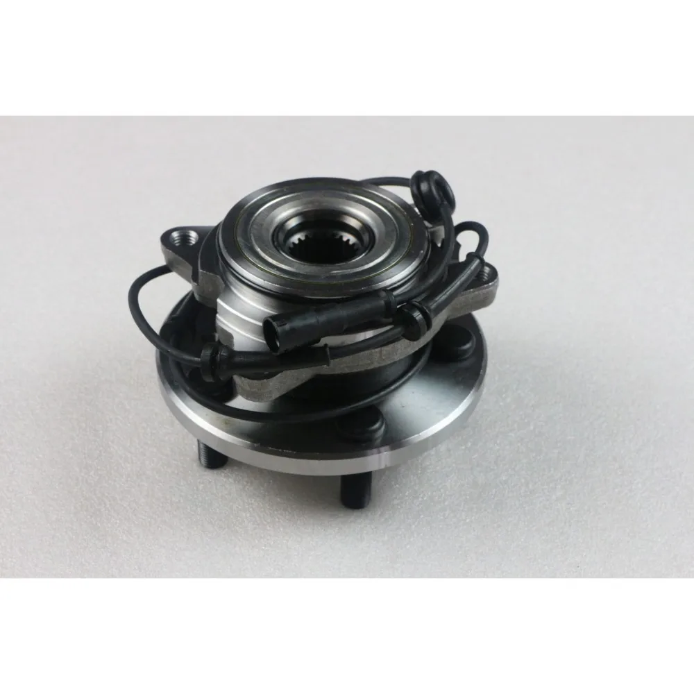 Front Wheel Bearing Hub Fit For Land Rover Discovery MK2 II 2.5 TD5 4.0 V8 L/R