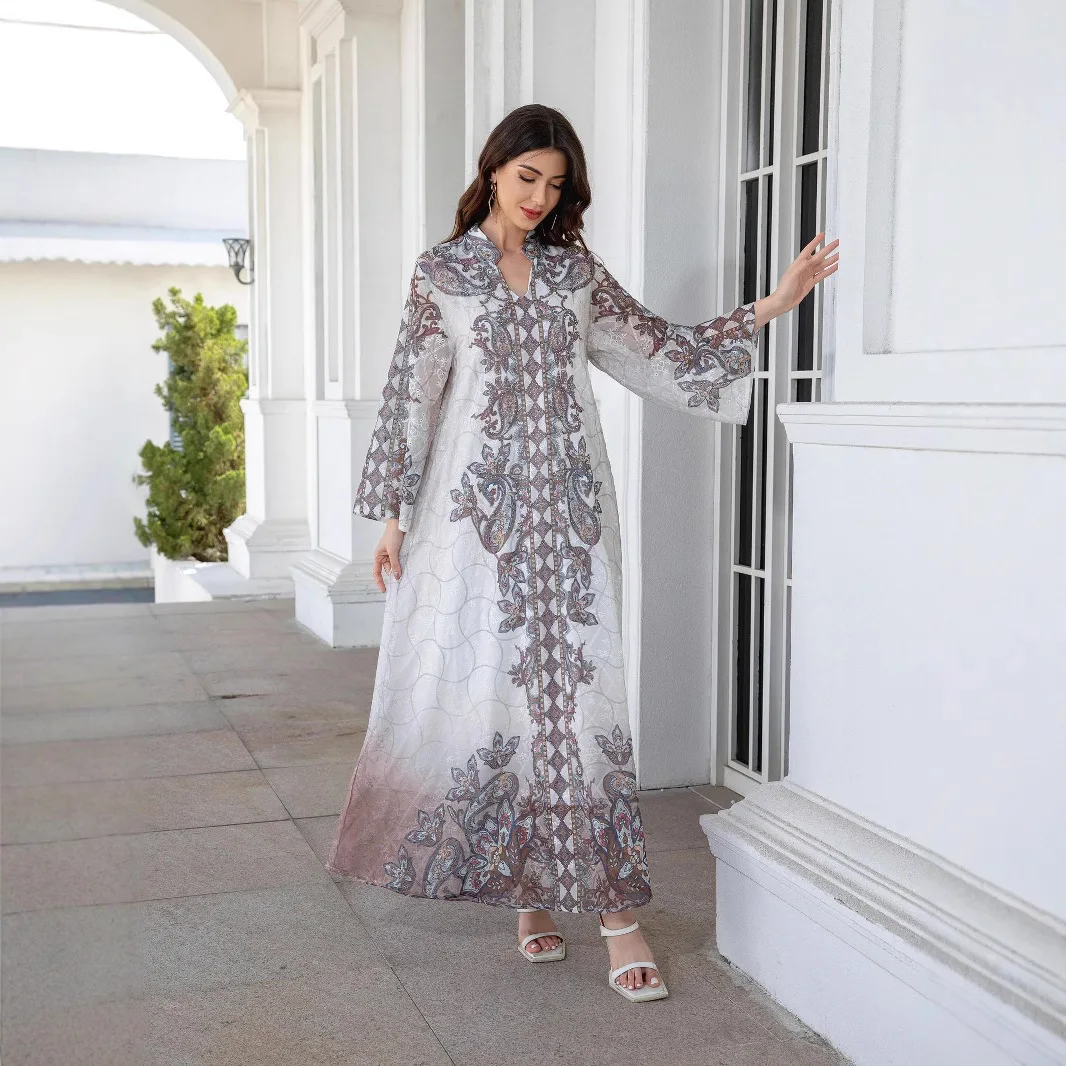 

241110 Muslim Women's Clothing Long Robe Embroidered Fabric Print Inlaid with Diamonds Women's Long Dress Abayas Islam Elegant
